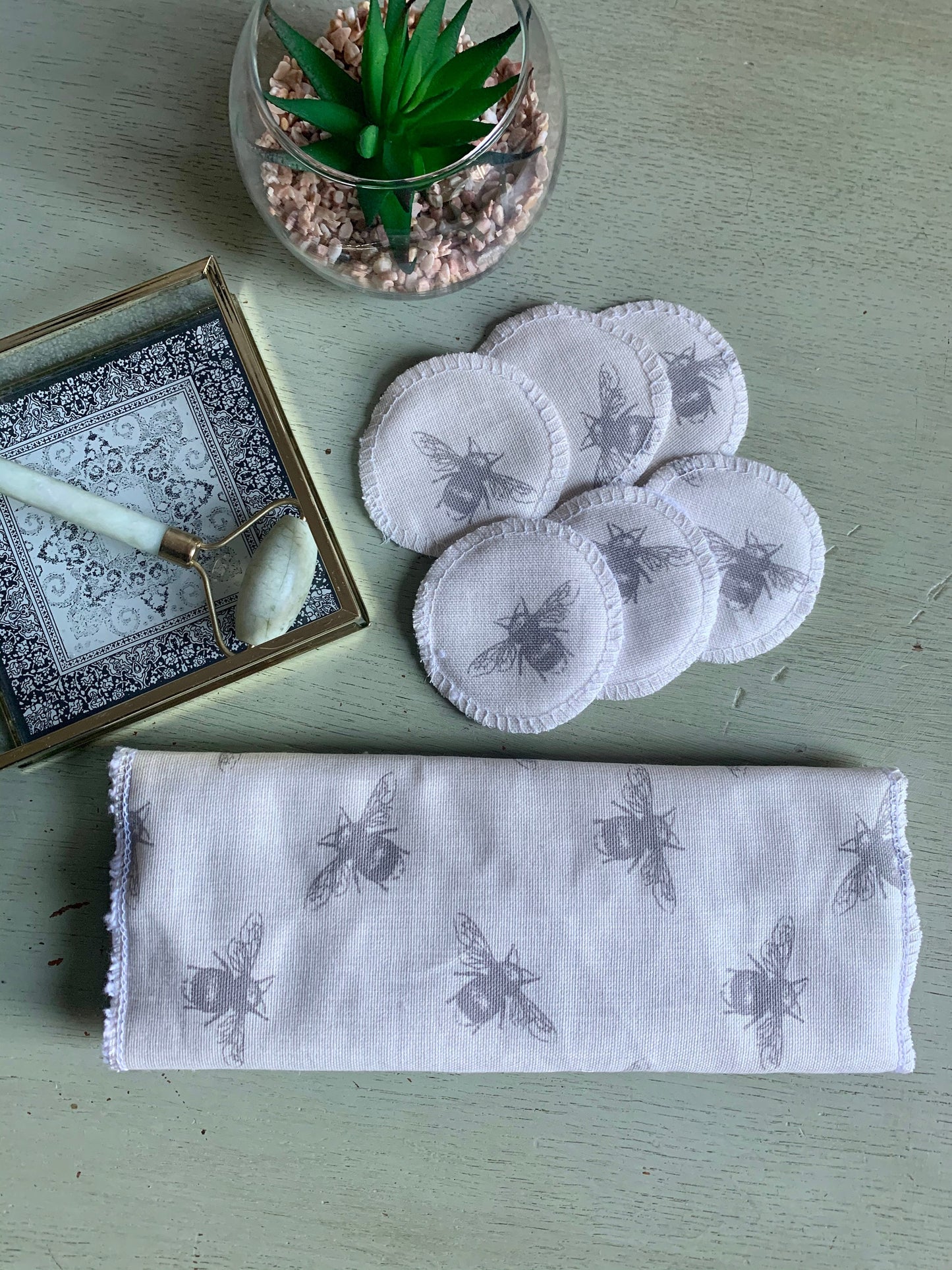 Ivory Bee Eco-Friendly Reusable Makeup Pads & Face Cloths | Double-Sided with Terry Towelling Fabrics | Sustainable Skincare Essentials
