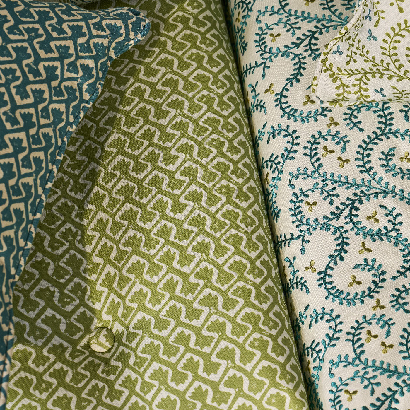 Clarke & Clarke Kalpa Apple Roman Blind