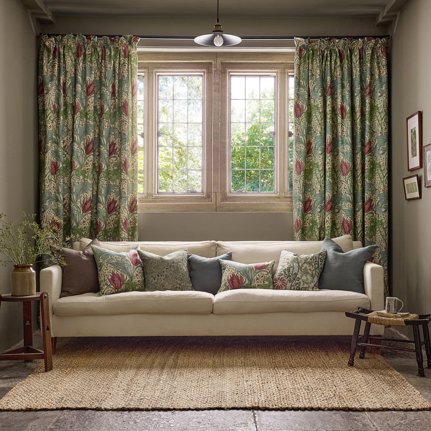 Morris Lent Lily Plum/Bayleaf Roman Blind
