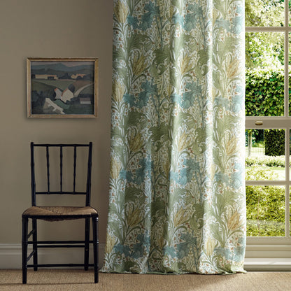 Morris Lent Lily Lemon Balm Roman Blind