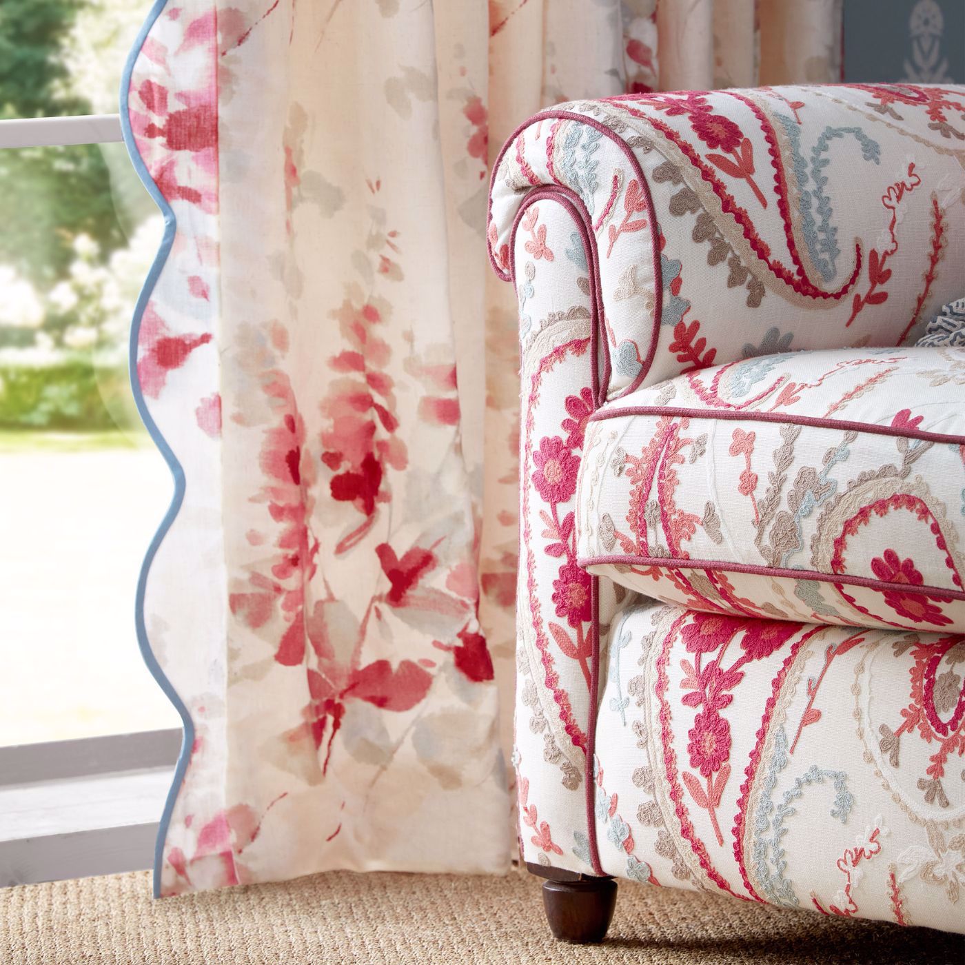 Sanderson Delphiniums Coral Roman Blind