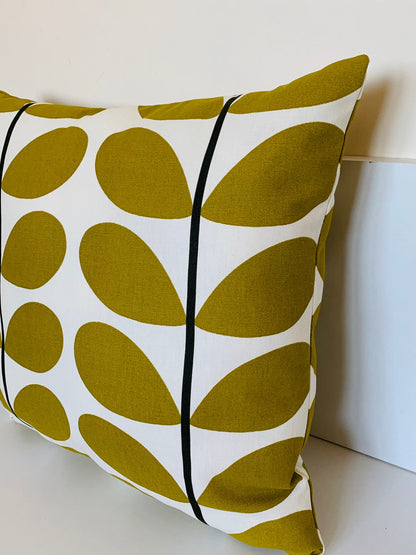 Olive Linear Stem Orla Kiely Retro Cushion Covers, Retro Funky Home Decor Zip Closing Scatter Cushion Mid Century Scandi Print