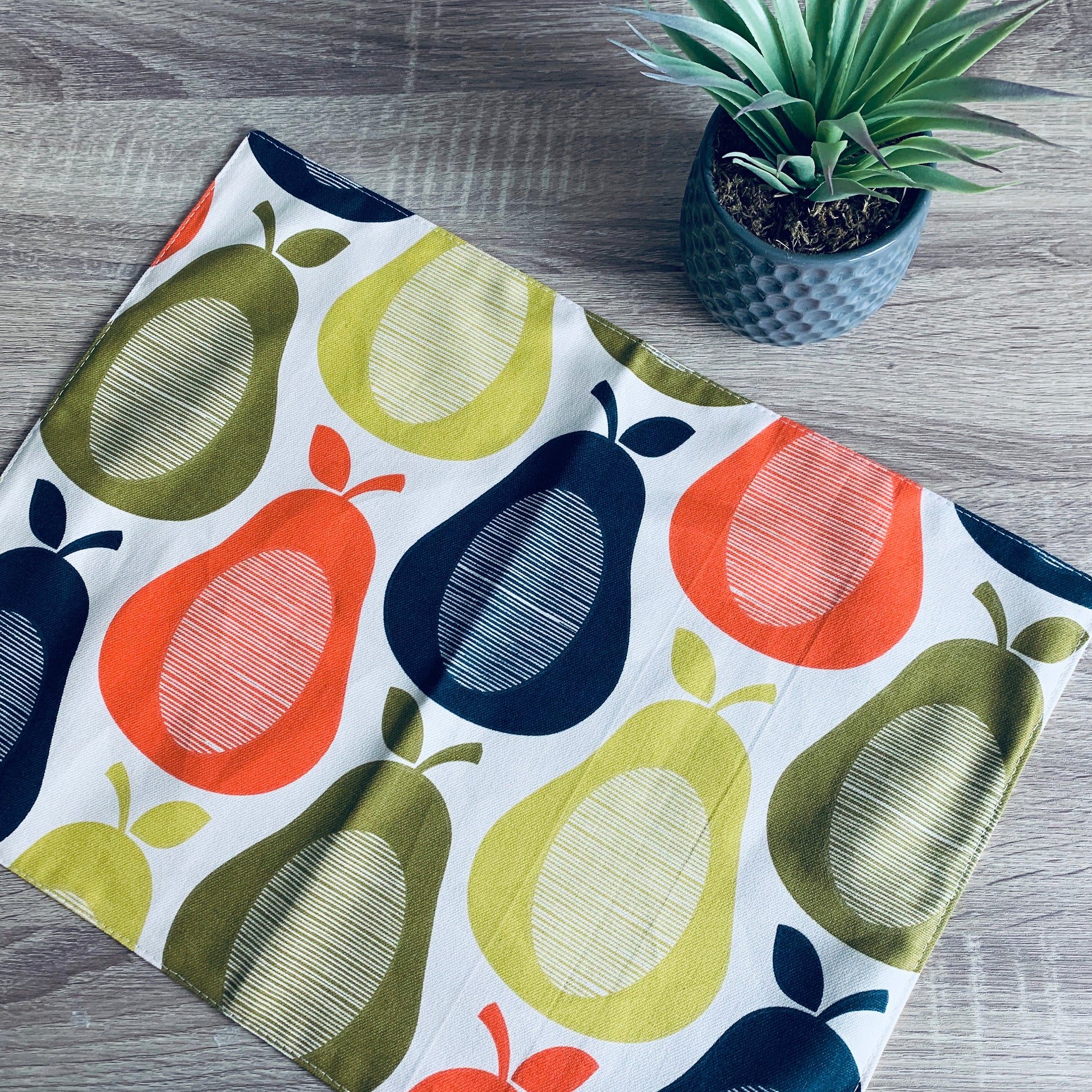 Colourful Pear Print Placemats, Napkins, BBQ Outdoor Dining, Bright Summer Table Linen, Retro kitchen accessories