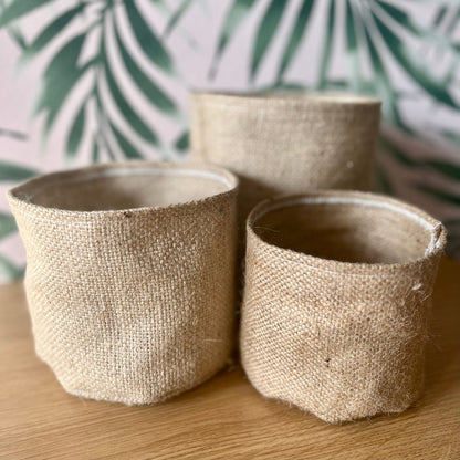 Rustic Hessian Burlap Plant Pot Cover, Storage Basket, Mid Century Chic, House Plant Cover, Indoor Planter