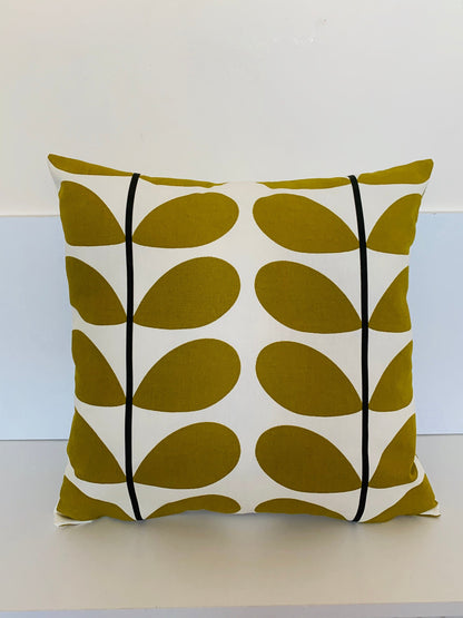 Olive Linear Stem Orla Kiely Retro Cushion Covers, Retro Funky Home Decor Zip Closing Scatter Cushion Mid Century Scandi Print