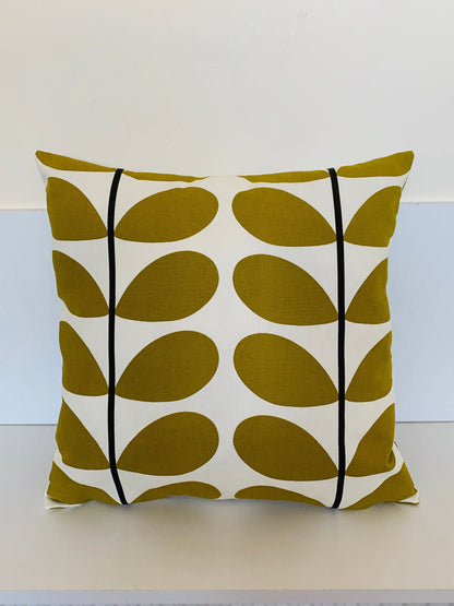 Olive Linear Stem Orla Kiely Retro Cushion Covers, Retro Funky Home Decor Zip Closing Scatter Cushion Mid Century Scandi Print