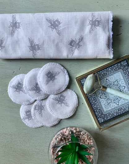 Ivory Bee Eco-Friendly Reusable Makeup Pads & Face Cloths | Double-Sided with Terry Towelling Fabrics | Sustainable Skincare Essentials