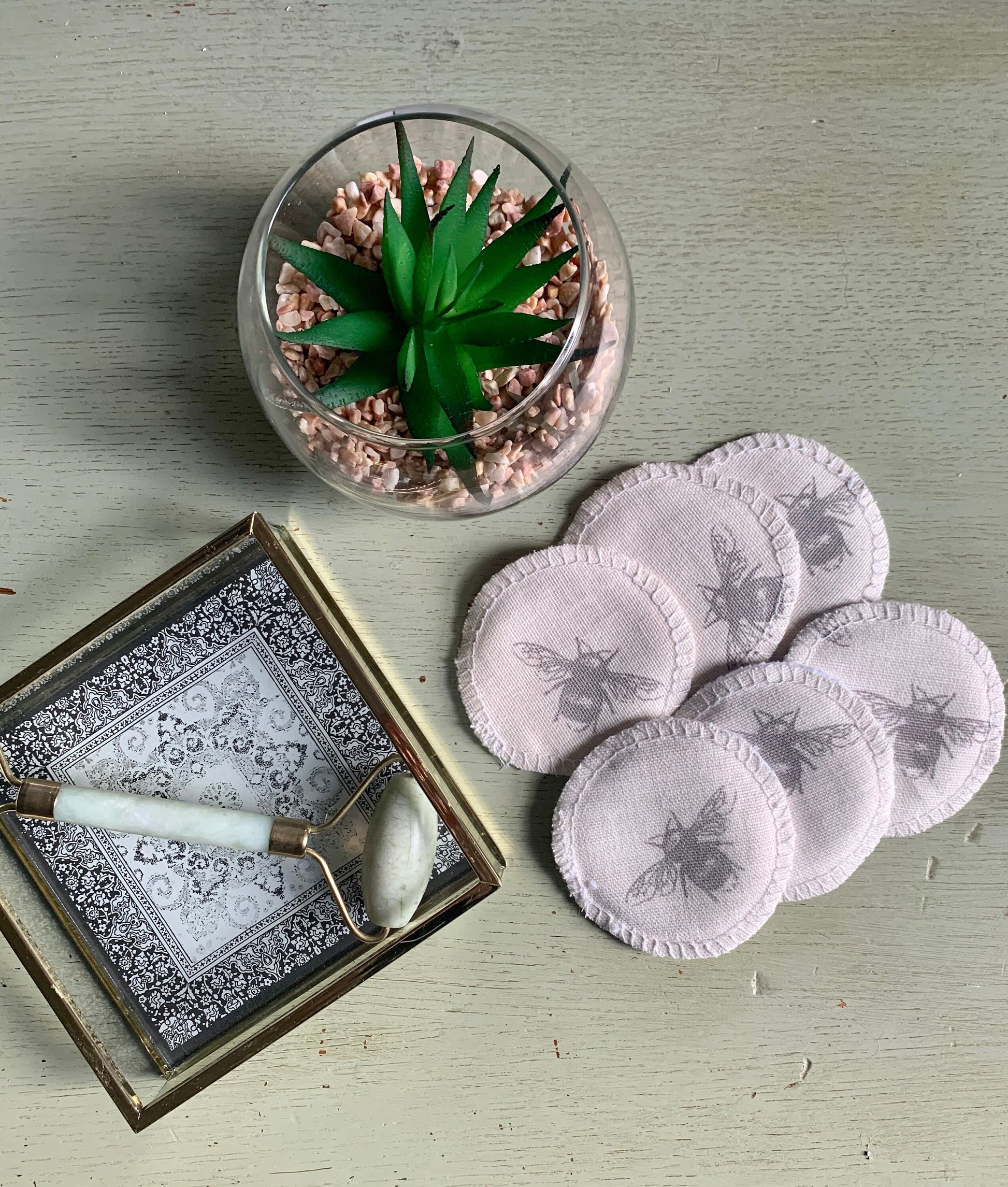 Ivory Bee Eco-Friendly Reusable Makeup Pads & Face Cloths | Double-Sided with Terry Towelling Fabrics | Sustainable Skincare Essentials