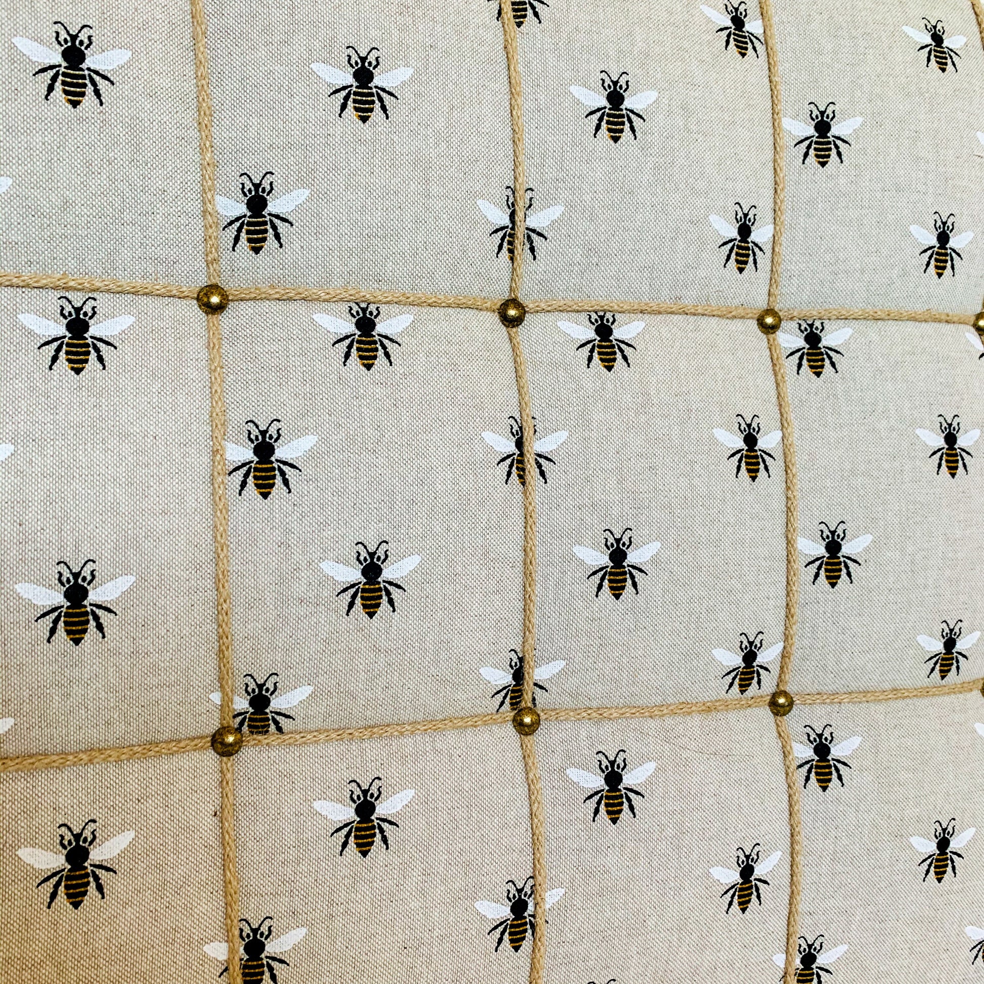Handmade Bumble Bee Notice Boards – Perfect Gift, Stylish Home Decor, Various Sizes