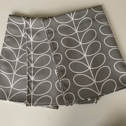 Orla Kiely Silver Stem Tea Towels: Retro Kitchen Decor