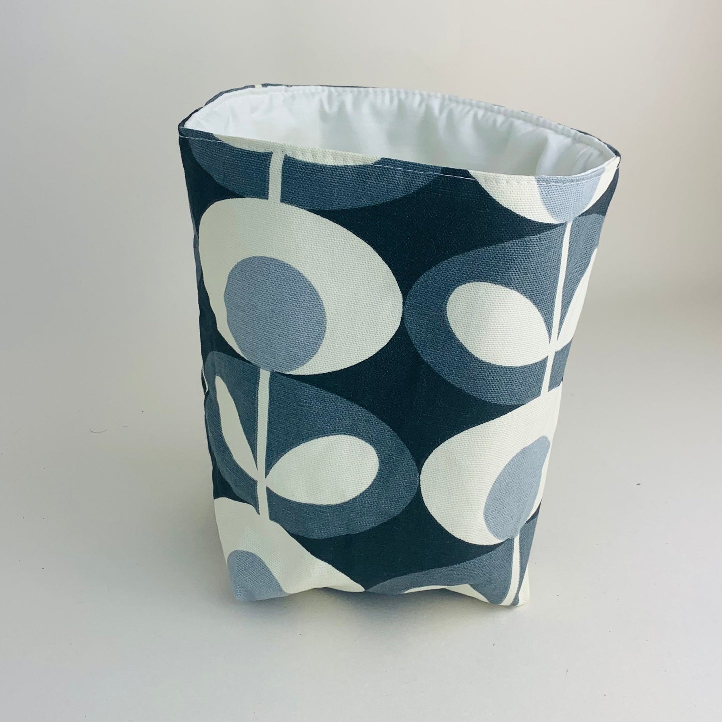 Grey Oval Orla Kiely Plant Pot Covers: Retro Decor, Multiple Sizes